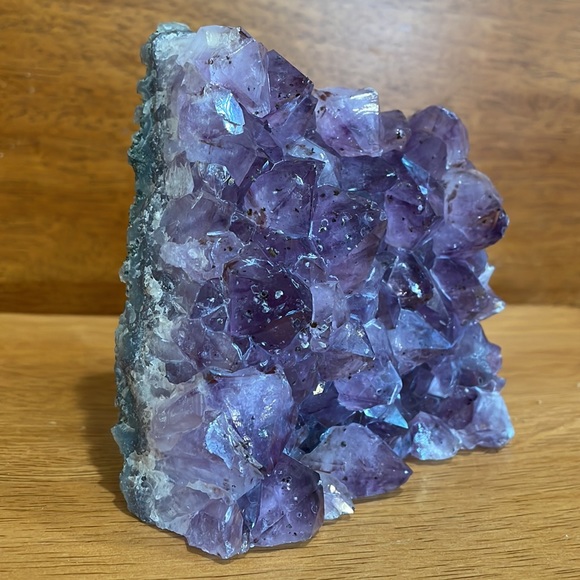 Beautiful Large Amethyst Cluster Cacoxenite Inclusions- Reiki- Meditation- Decor - Picture 3 of 7